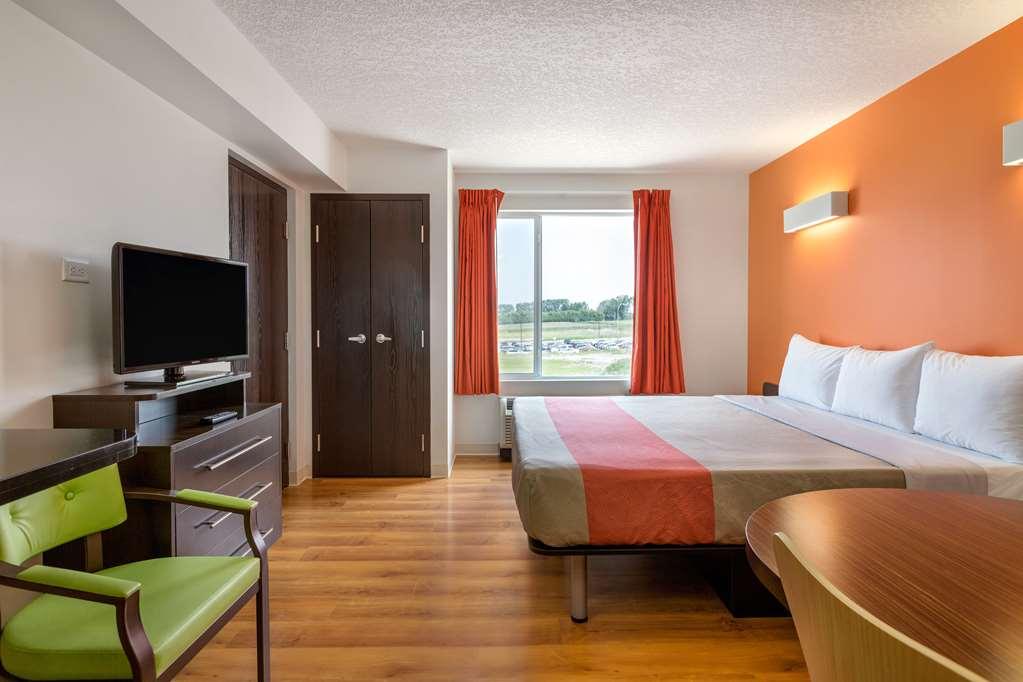 Motel 6 Airdrie Oda fotoğraf
