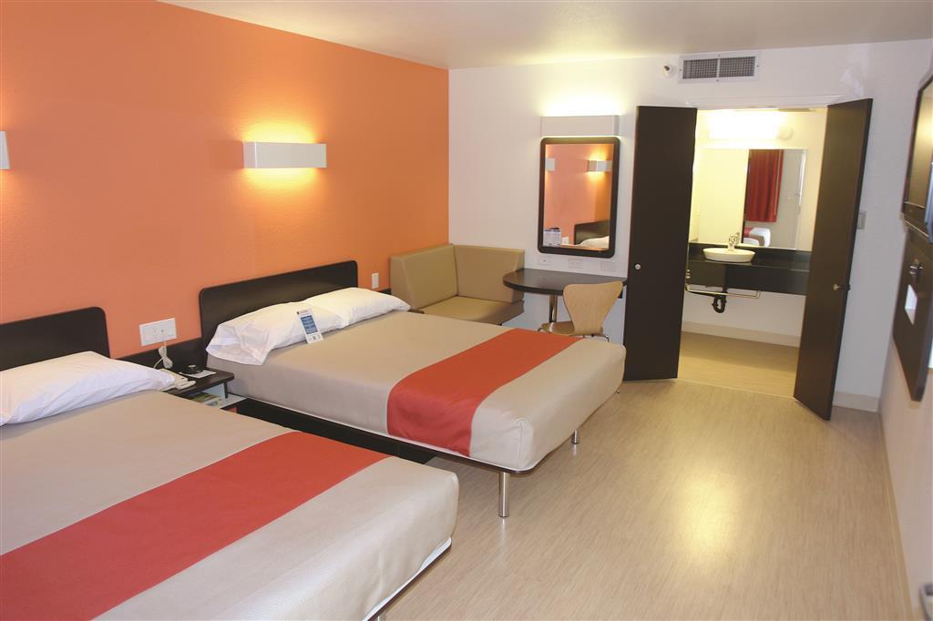 Motel 6 Airdrie Oda fotoğraf